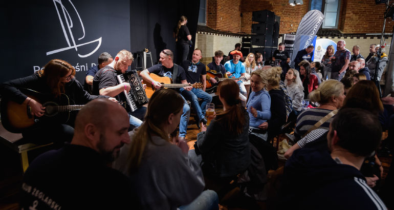 Rozgrzewka Zimowa Portu Pieśni Pracy 2025