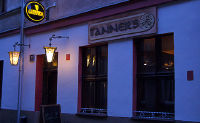 Tanner's Irish Pub